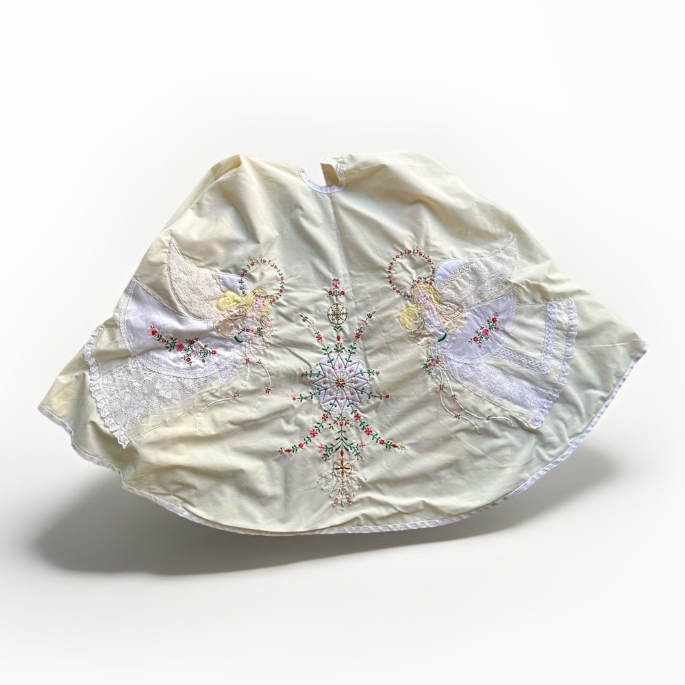 House Of Hatten Christmas Tree Skirt‎ Angel  Ice Angels Vintage  Treeskirt